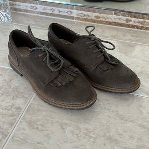 Clarks Women’s gray suede shoes